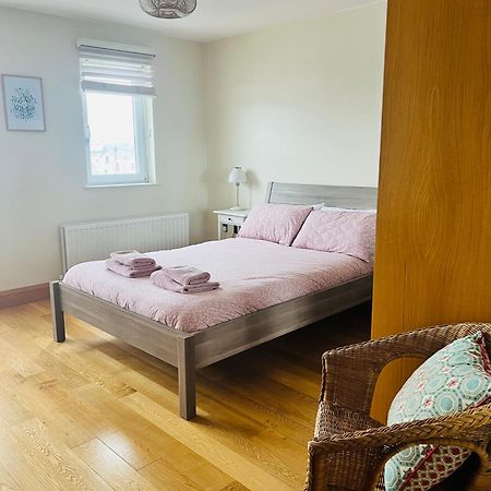 פורטראש Penthouse Apartment - Town Centre, Sea Views, Secure Parking מראה חיצוני תמונה