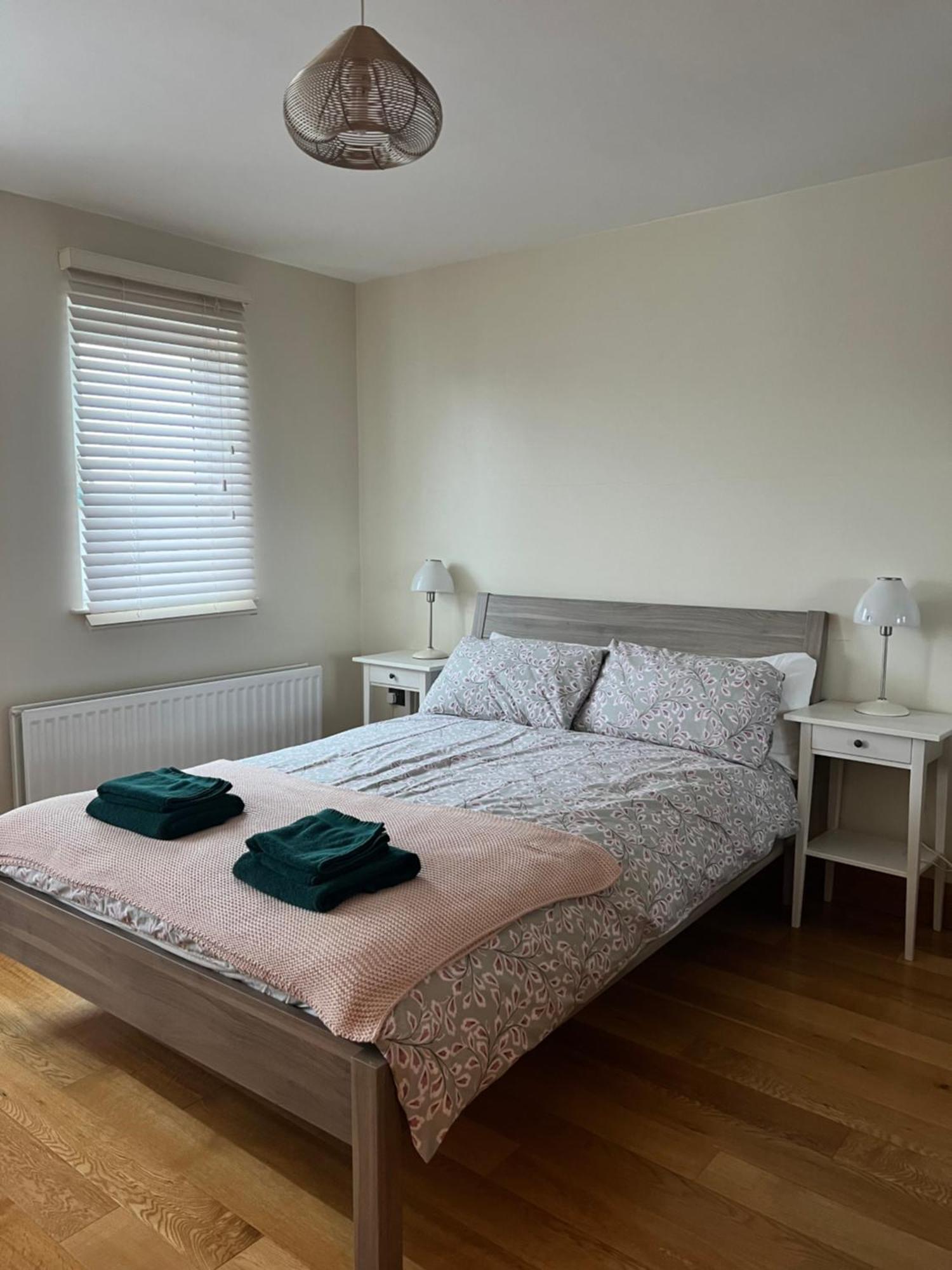 פורטראש Penthouse Apartment - Town Centre, Sea Views, Secure Parking מראה חיצוני תמונה