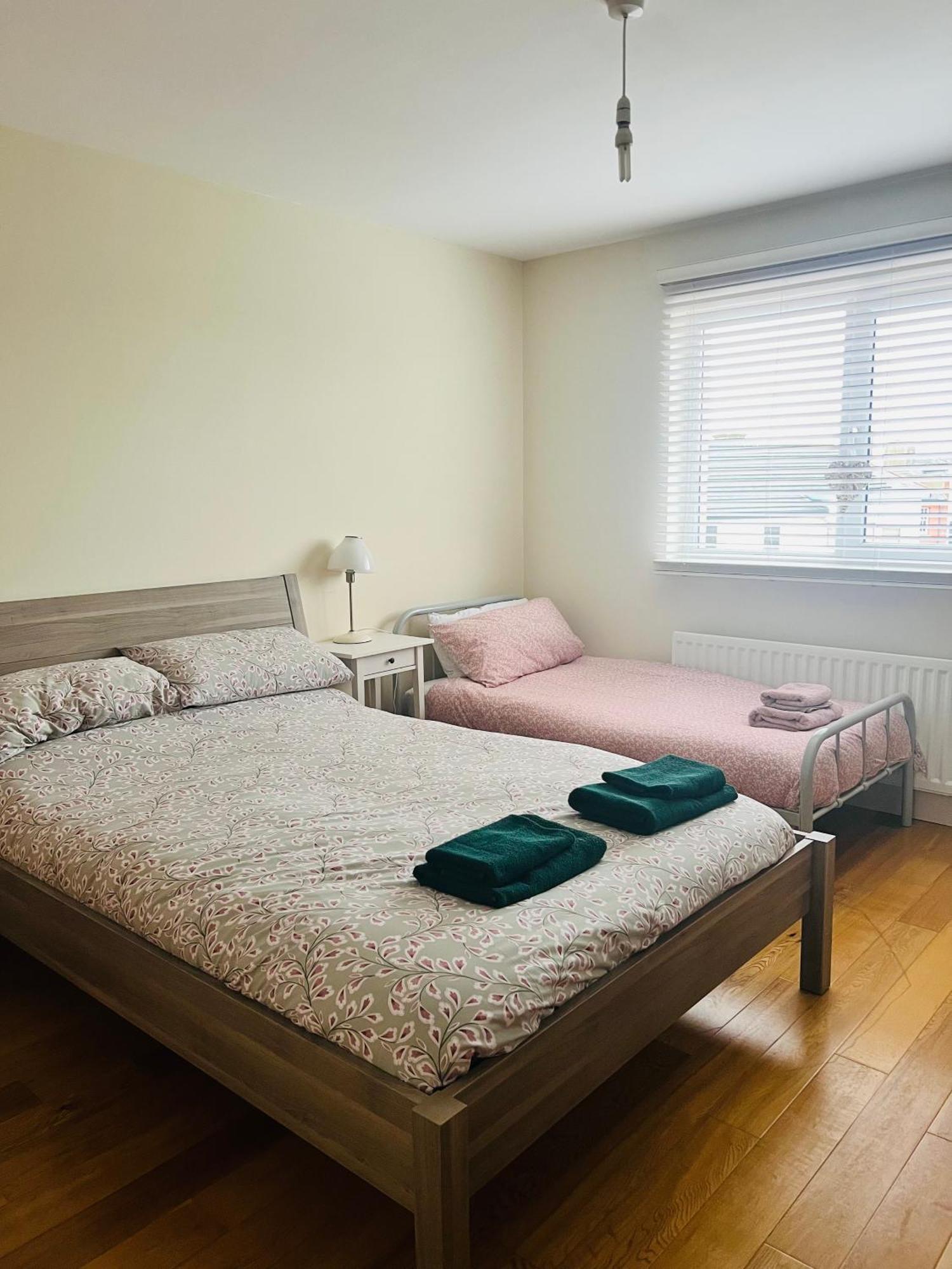 פורטראש Penthouse Apartment - Town Centre, Sea Views, Secure Parking מראה חיצוני תמונה